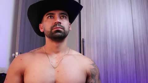 Snapshot of _mikestone chatting on 7, 11, 2025 soy mike online show from 7, 11, 2025