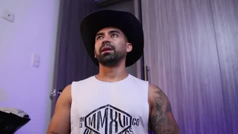 Snapshot of _mikestone chatting on 27, 11, 2025 soy mike online show from 27, 11, 2025