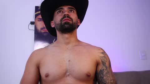 Snapshot of _mikestone chatting on 14, 2, 2026 soy mike online show from 14, 2, 2026