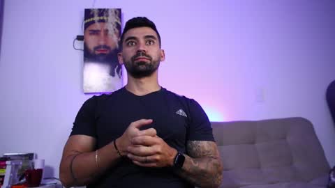 Snapshot of _mikestone chatting on 27, 2, 2026 soy mike online show from 27, 2, 2026