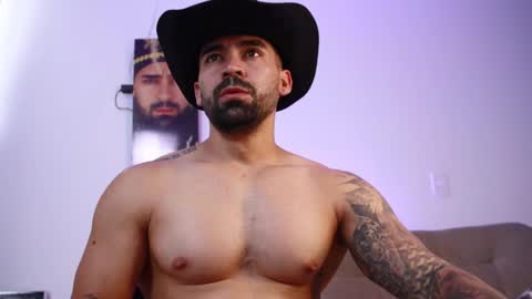 Snapshot of _mikestone chatting on 27, 2, 2026 soy mike online show from 27, 2, 2026