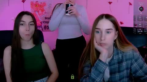 Snapshot of _mila_fire chatting on 27, 4, 2026 your Mila online show from 27, 4, 2026