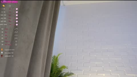 Snapshot of _milen_a chatting on 11, 1, 2025 Milena online show from 11, 1, 2025