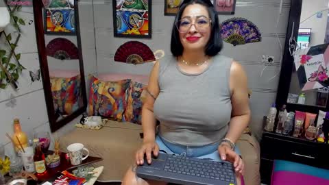 Snapshot of _miranda_spark chatting on 9, 2, 2025 Miranda online show from 9, 2, 2025