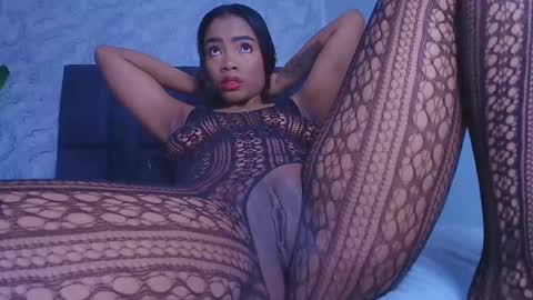 Mishell online show from 15, 9, 2025