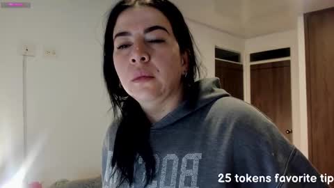 _miss_coco_ online show from 9, 2, 2025