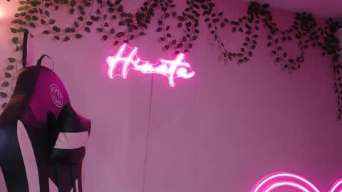 Hinata 3 online show from 14, 5, 2026