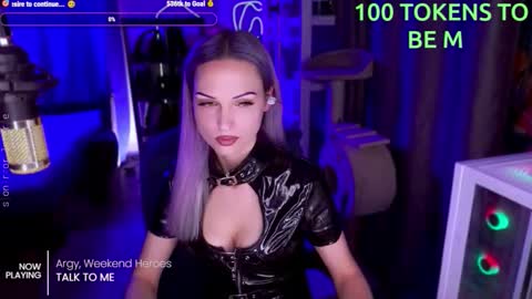 Snapshot of _mistress__ chatting on 28, 11, 2025 Mistress Milana online show from 28, 11, 2025