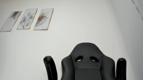 _molly_rosse_ online show from 25, 5, 2026