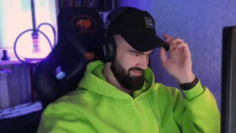 Ask me online show from 6, 1, 2025