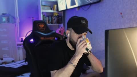 Ask me online show from 7, 1, 2025