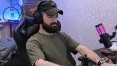 Ask me online show from 25, 1, 2025