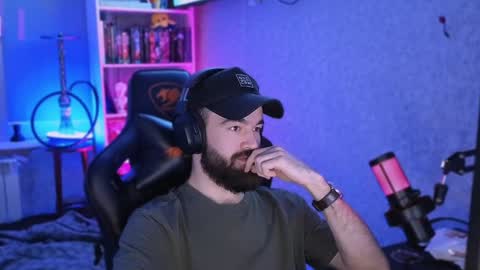 Ask me online show from 25, 1, 2025