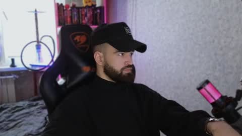 Ask me online show from 4, 2, 2025