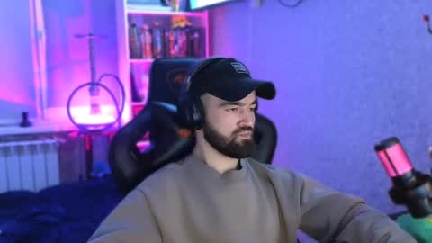 Ask me online show from 4, 3, 2025