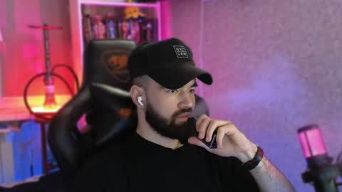 Ask me online show from 11, 3, 2025