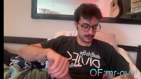 Snapshot of _mrguy_ chatting on 29, 7, 2026 _mrguy_ online show from 29, 7, 2026
