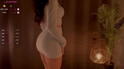 Snapshot of _mrsnatalie_ chatting on 30, 11, 2025 NatalieNat online show from 30, 11, 2025
