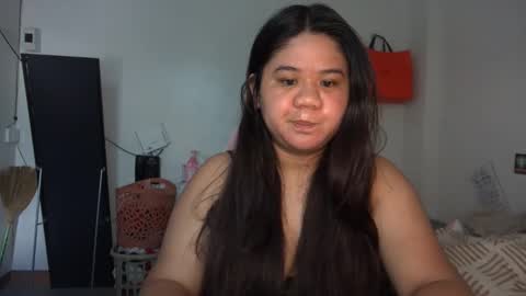 Snapshot of _natalieey chatting on 2, 5, 2026 nics online show from 2, 5, 2026