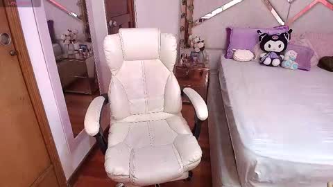 Natasha Rodriguez independent model online show from 23, 10, 2025