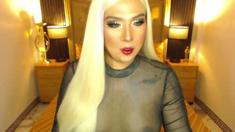 Snapshot of _natashacooper_ chatting on 9, 4, 2026 _natashacooper_ online show from 9, 4, 2026