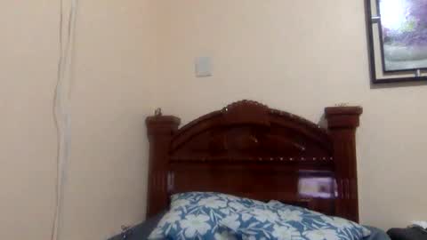 Snapshot of _natycutei19 chatting on 5, 1, 2025 naty19 online show from 5, 1, 2025