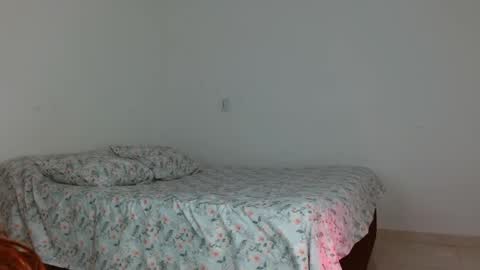 _nayade_ online show from 26, 2, 2025