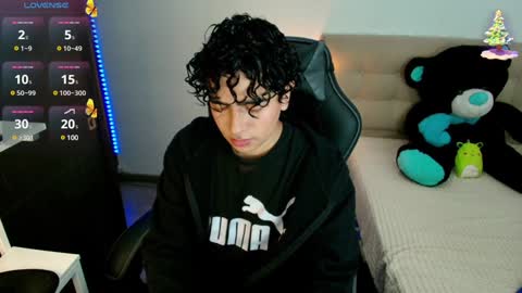 Snapshot of _nickconnor1 chatting on 1, 12, 2024 Nicolas online show from 1, 12, 2024