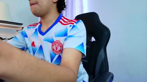 Snapshot of _nickconnor1 chatting on 12, 1, 2025 Nicolas online show from 12, 1, 2025