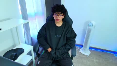 Snapshot of _nickconnor1 chatting on 20, 1, 2025 Nicolas online show from 20, 1, 2025