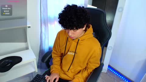 Snapshot of _nickconnor1 chatting on 22, 1, 2025 Nicolas online show from 22, 1, 2025