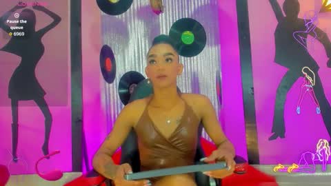 Nicky  Please help me with your thumbs up its importan online show from 15, 11, 2025