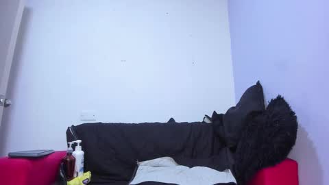 Snapshot of _nicollee chatting on 5, 3, 2025 juliana online show from 5, 3, 2025