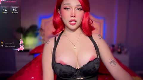 Snapshot of _nippleticklexxx chatting on 28, 10, 2025 Lily online show from 28, 10, 2025