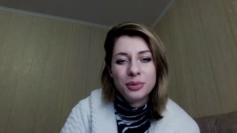  Number 1  online show from 5, 1, 2025