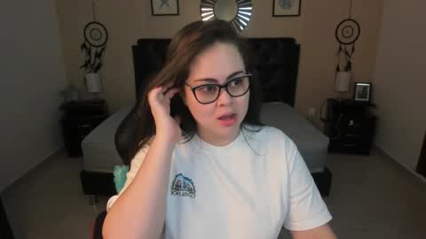 Snapshot of _oliviajoness chatting on 18, 2, 2026 Olivia jones online show from 18, 2, 2026