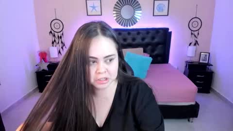 Olivia jones online show from 16, 3, 2026