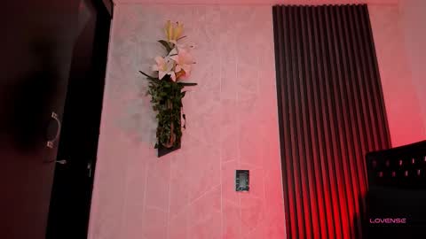 Snapshot of _oliviawilde chatting on 3, 2, 2026 Mariana online show from 3, 2, 2026