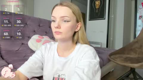 Snapshot of _passion_show_ chatting on 9, 1, 2025 Tina online show from 9, 1, 2025