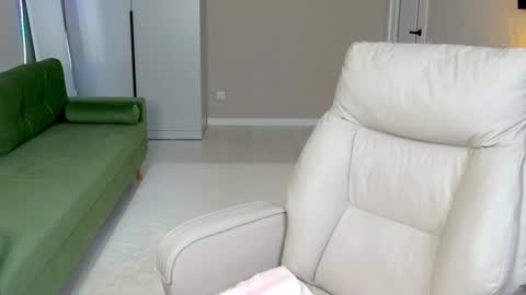 Snapshot of _passion_show_ chatting on 1, 12, 2025 Tina online show from 1, 12, 2025