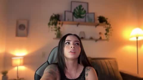 Snapshot of _paulah2 chatting on 7, 11, 2025 _paulah2 online show from 7, 11, 2025