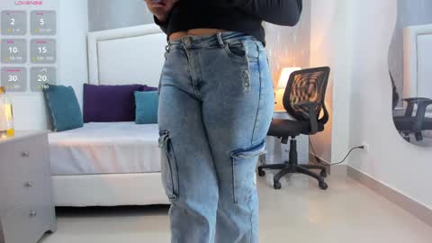 Snapshot of _peach1_ chatting on 21, 5, 2026 peach1 online show from 21, 5, 2026