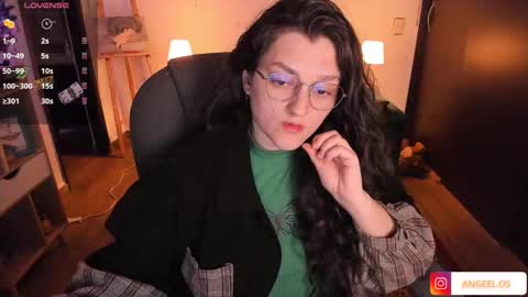 violeta ig  online show from 20, 12, 2024