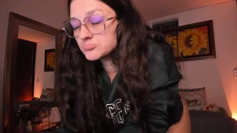 violeta ig  online show from 23, 9, 2025