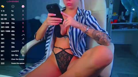 Ilona online show from 3, 11, 2025