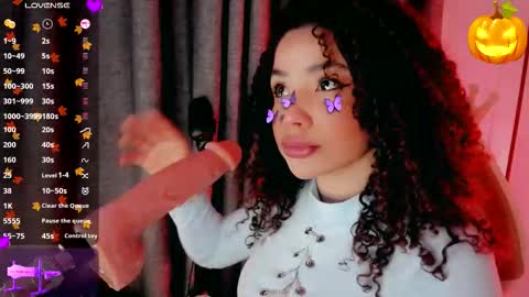 Kate evhans online show from 2, 11, 2025