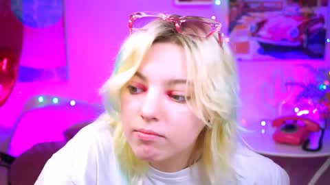 Rock stone online show from 5, 3, 2025