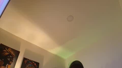 Snapshot of _rose_smith chatting on 18, 12, 2025 _rose_smith online show from 18, 12, 2025