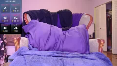 Snapshot of _rubyshy_ chatting on 19, 11, 2025 Ruby Shy online show from 19, 11, 2025