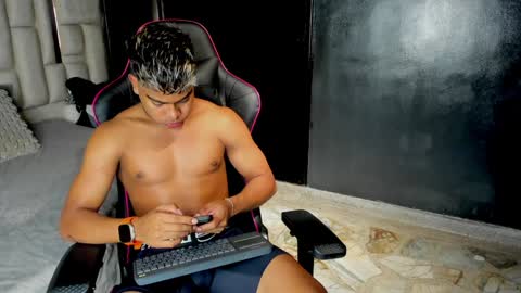 _sammy_ice online show from 20, 1, 2025